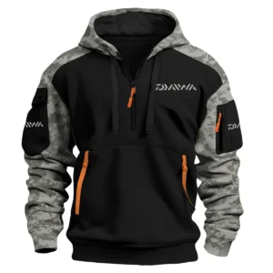 Daiwa Exclusive Logo Hoodie Half Zipper Fishing QTFS290525A1DAI - Army Green